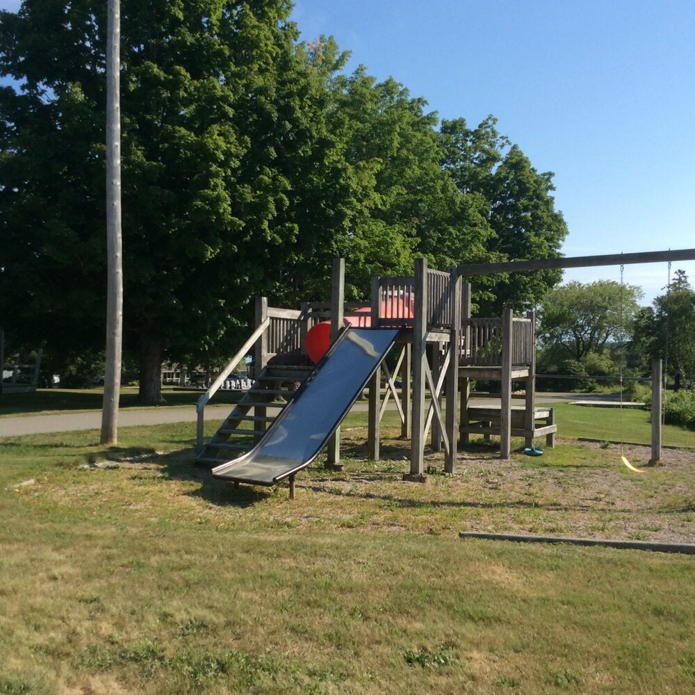 Childrens Area