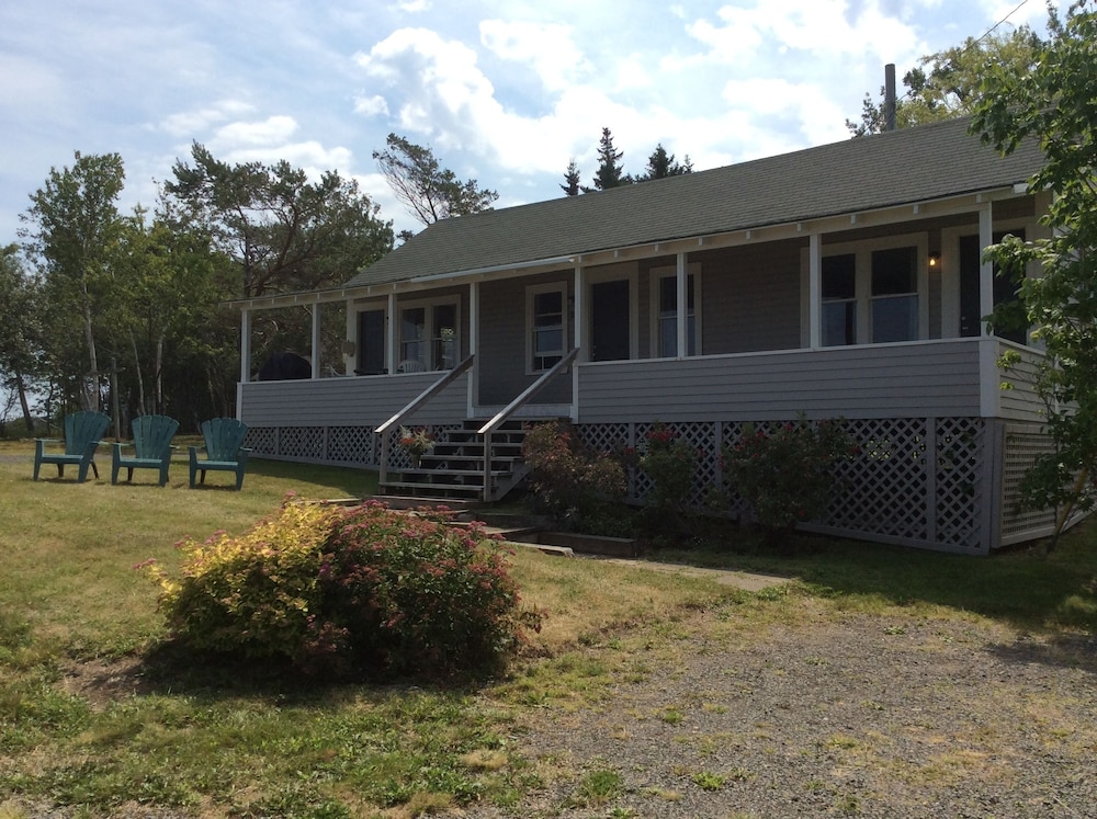 Cottage, 2 Bedrooms - Guestroom