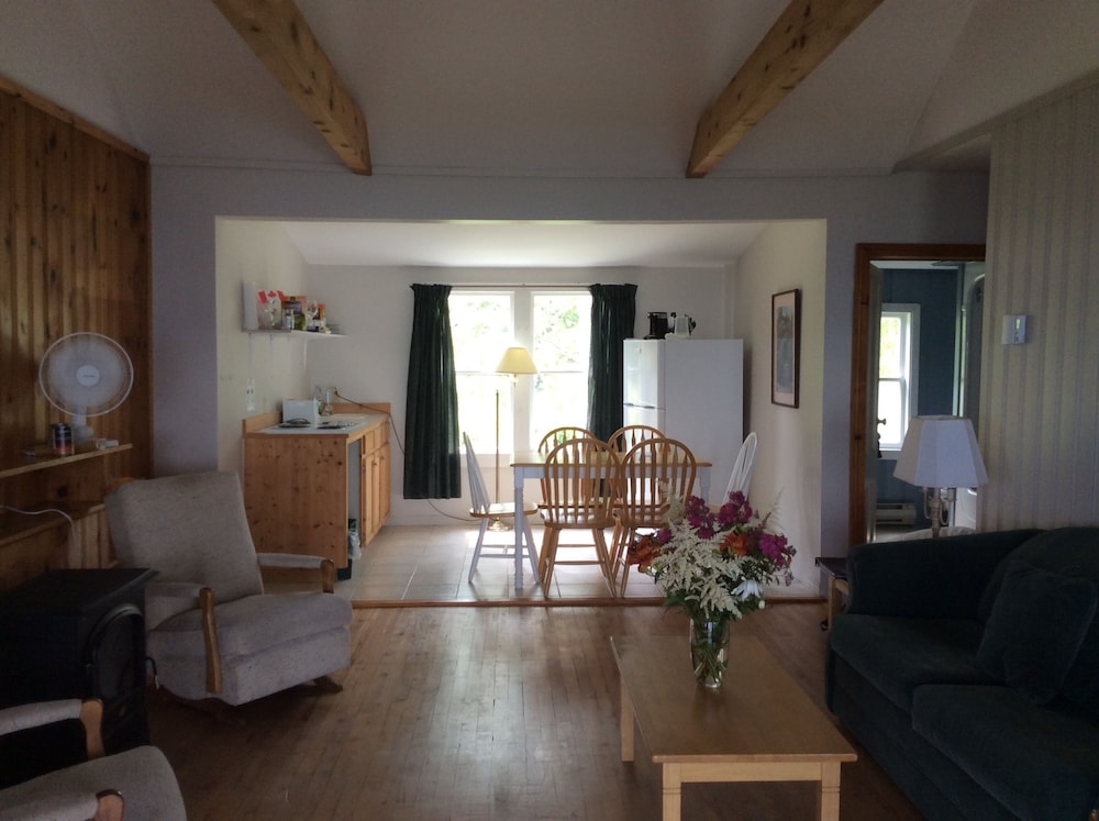 Cottage, 2 Bedrooms - Guestroom