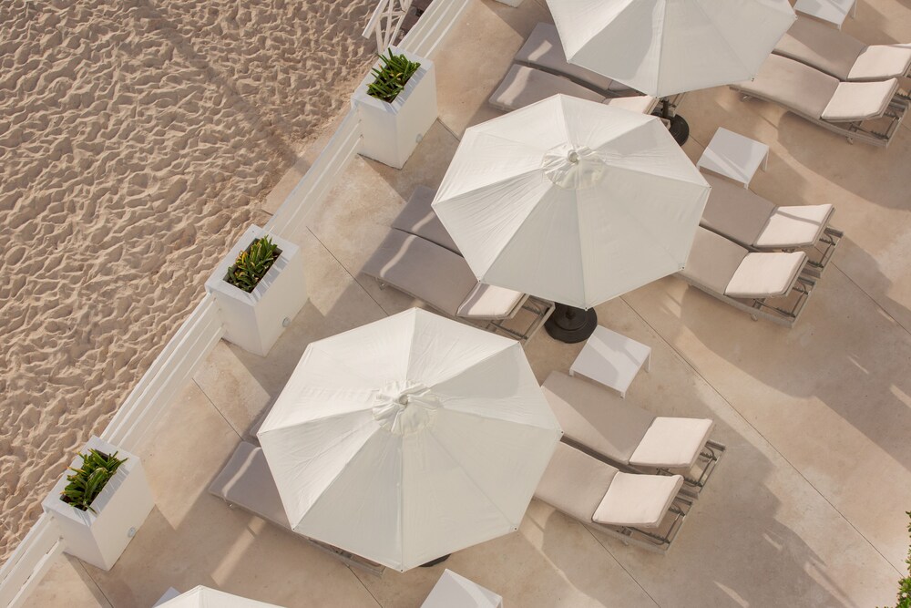 Sundeck