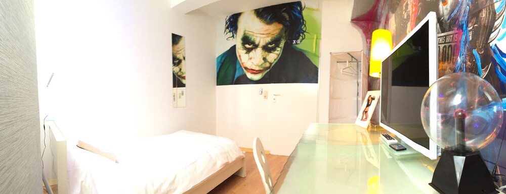 Guestroom