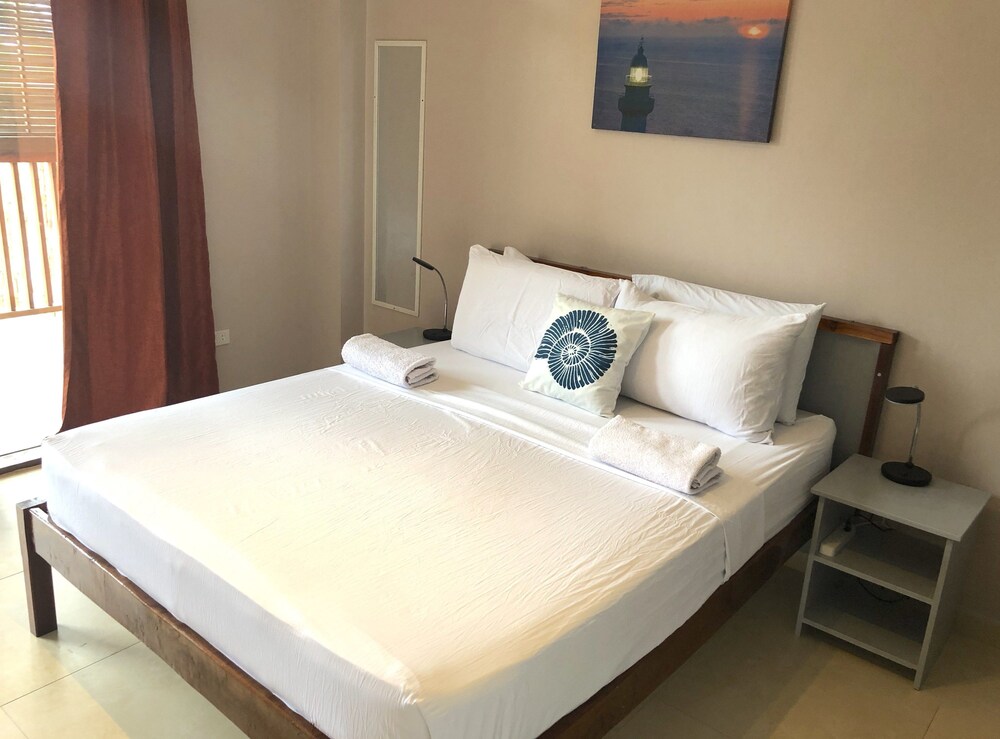 Standard Apartment, Kitchen, Ocean View - Guestroom