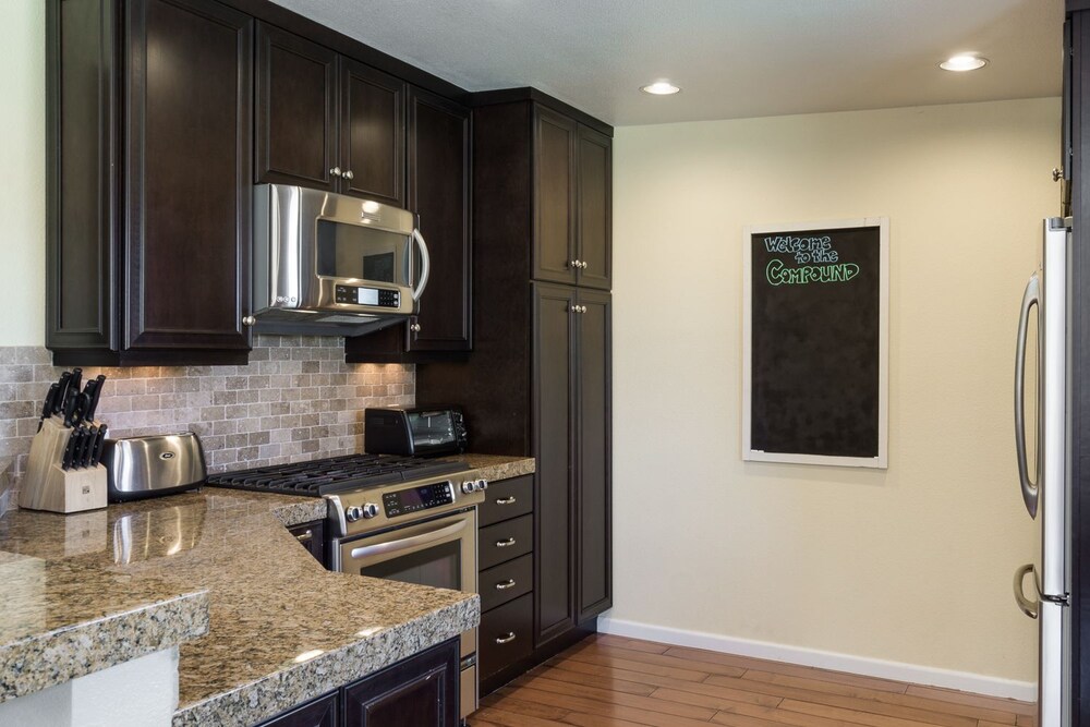 In-Room Kitchen