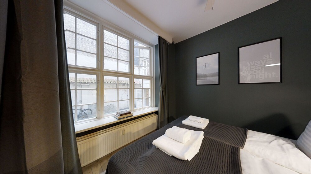 Apartment, 3 Bedrooms, Kitchen - Værelse