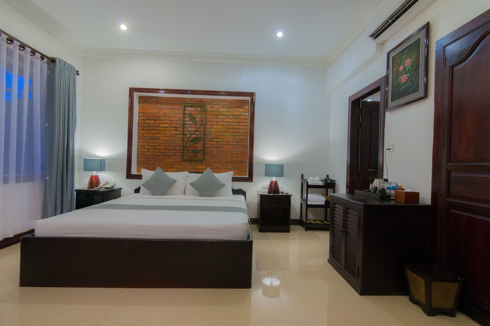 Deluxe Double Room - Guestroom