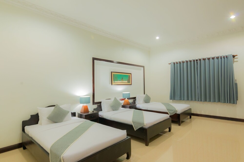 Classic Triple Room, 3 Twin Beds - Guestroom