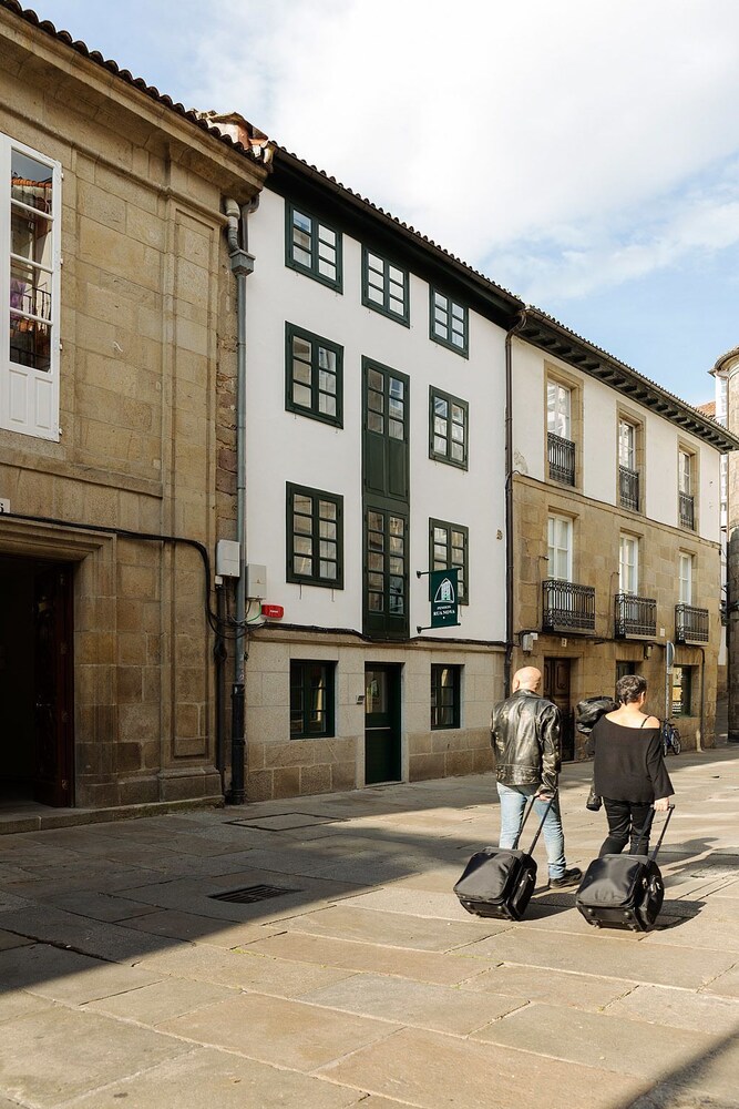 Fachada del hotel