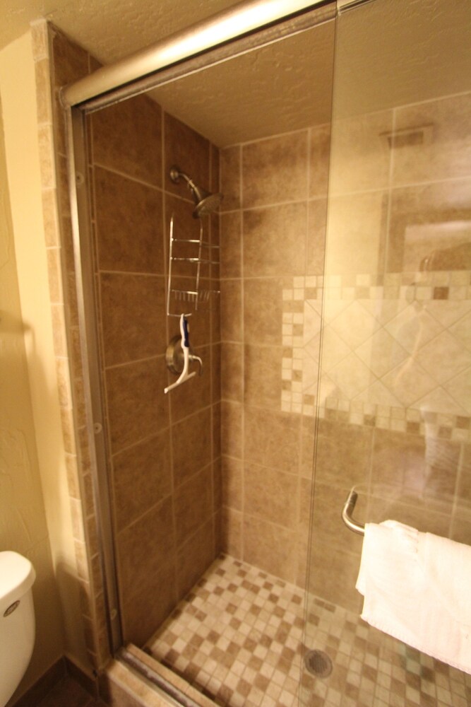 Loft, 2 Bedrooms - Bathroom