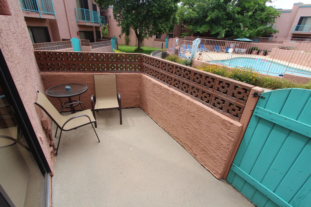 Suite, 2 Bedrooms - Terrace/Patio