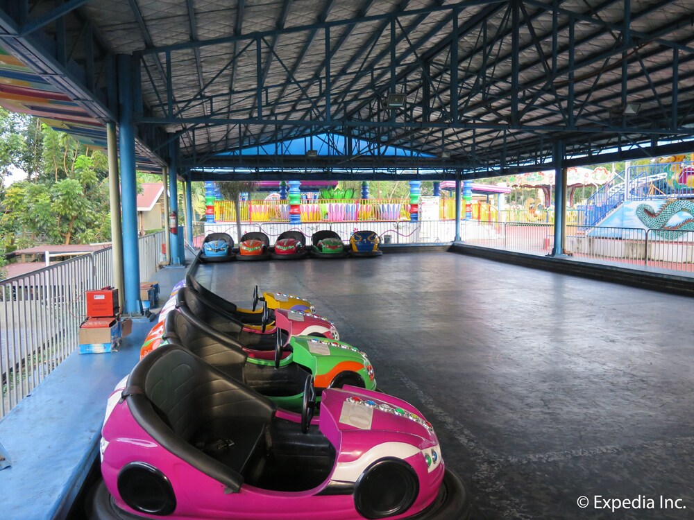 Childrens Play Area - Outdoor