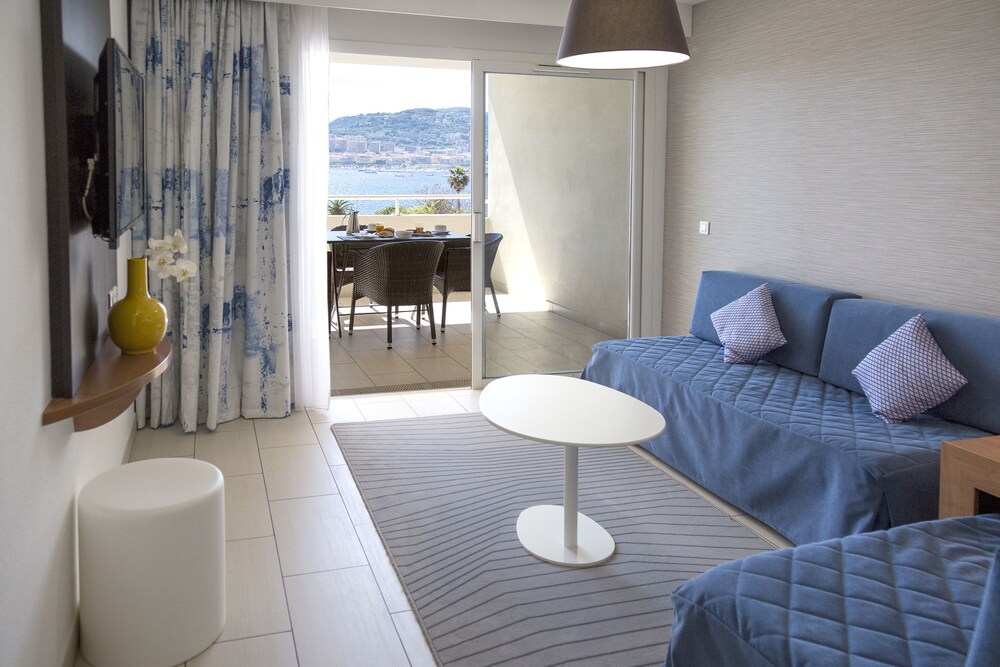 Apartment, 2 Bedrooms (T3) - Room