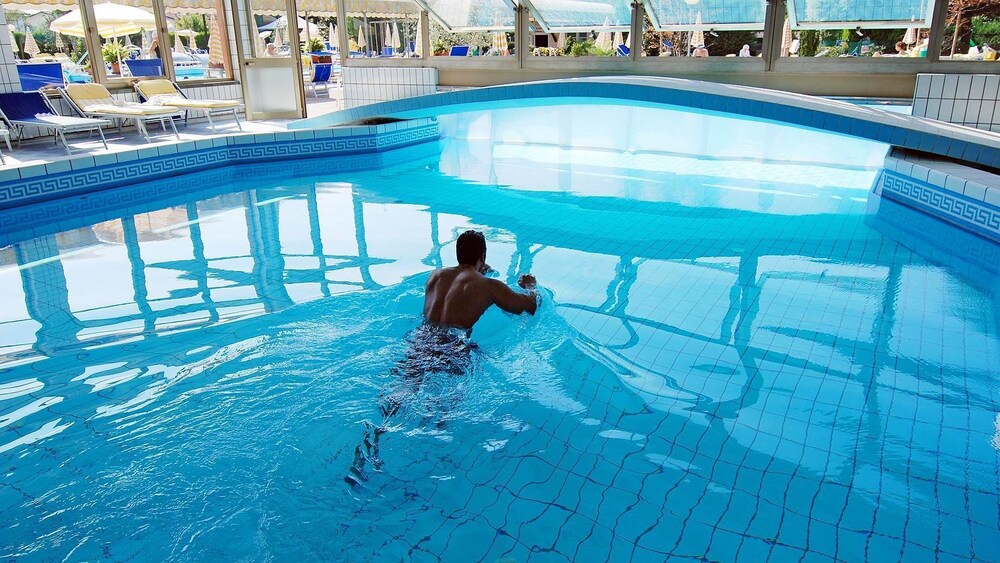 Piscina coperta