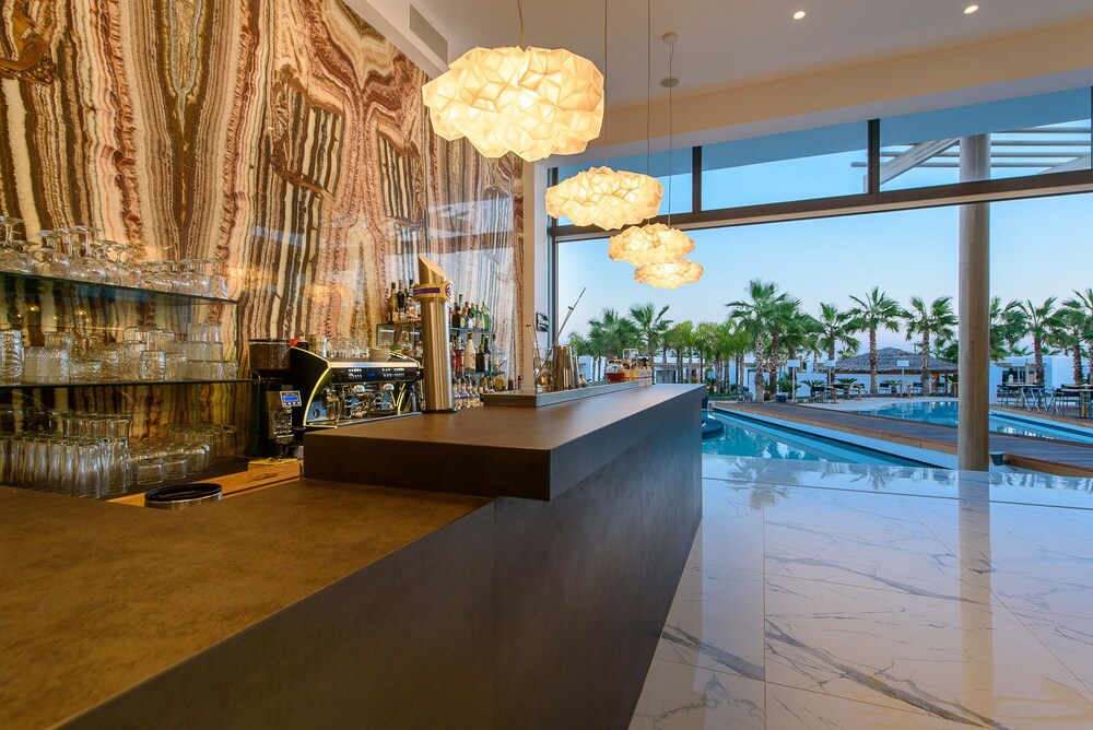 Lobby-Lounge