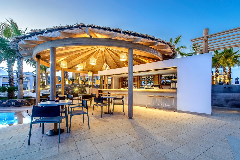 Poolbar