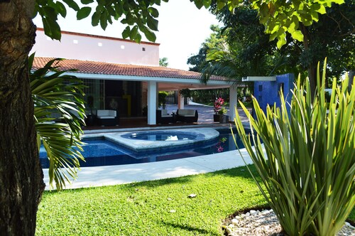 Rancho Macloy Hotel Spa & Social Events