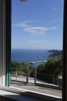 Guestroom View