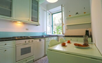 In-Room Kitchen