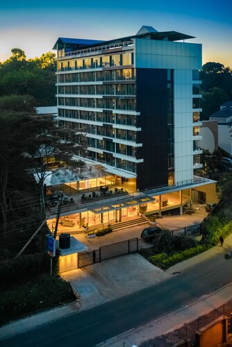 Swiss Lenana Mount Hotel
