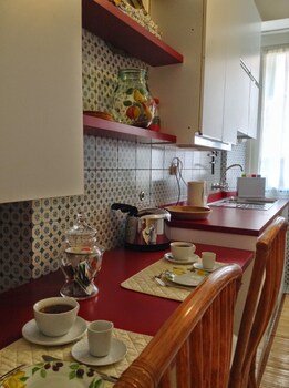 In-Room Kitchen