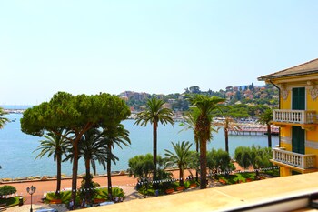 Guestroom View