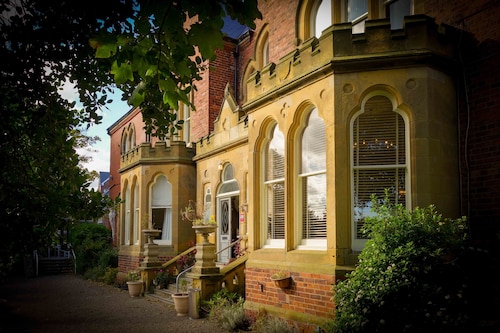 Brockley Hall Hotel