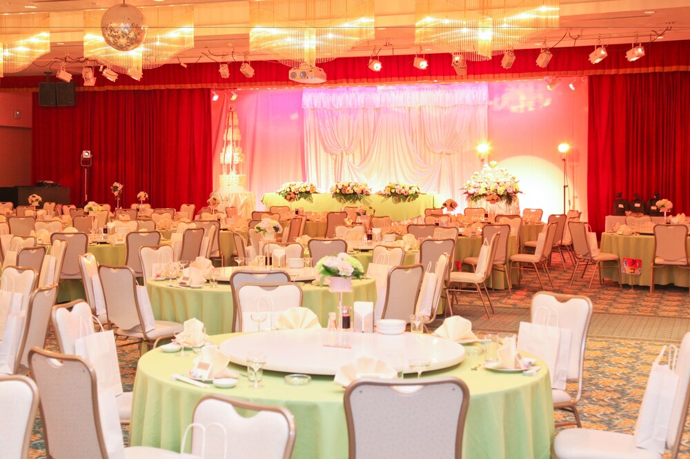 Indoor Wedding