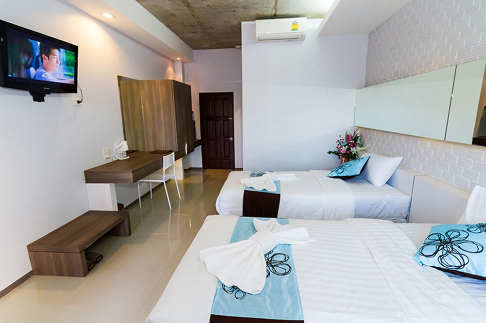 Guestroom