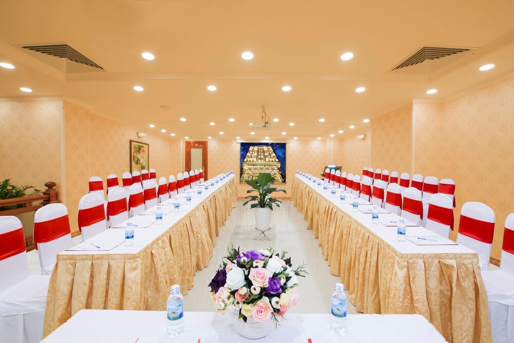 Khu phòng họp