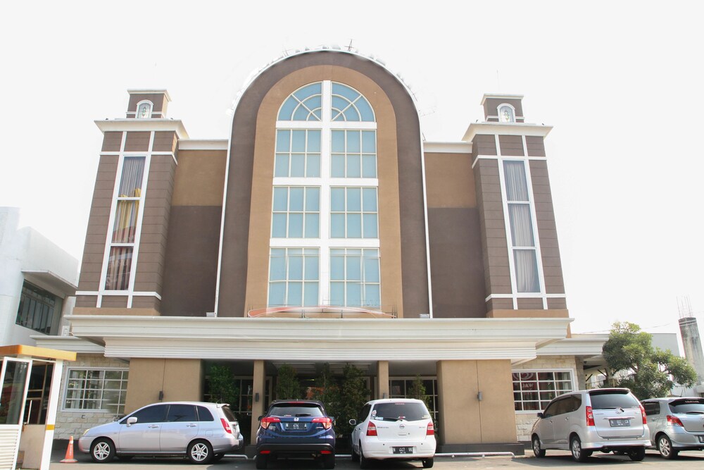 Hotel Front