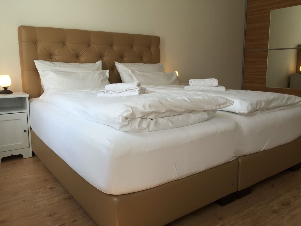 Zimmer (Apartment, 1 Schlafzimmer (Apartment 2, inkl. Endreinigungsgebühr: 40€ )