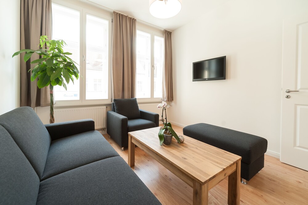 Wohnzimmer (Apartment, 1 Schlafzimmer (Apartment 1, inkl. Endreinigungsgebühr: 40€ )