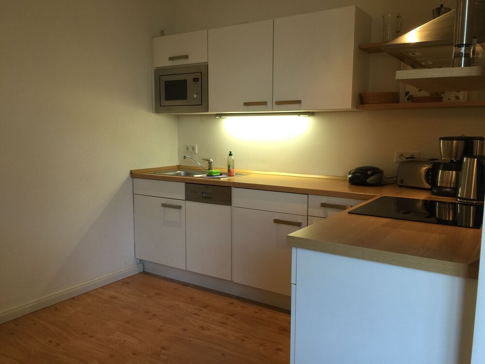 Küche im Zimmer (Apartment, 1 Schlafzimmer (Apartment 2, inkl. Endreinigungsgebühr: 40€ )