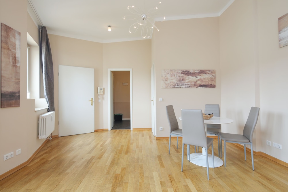Wohnzimmer (Apartment, 1 Schlafzimmer, Terasse, zum Innenhof hin (Apartment 6, inkl. Endreinigungsgebühr: 40€))