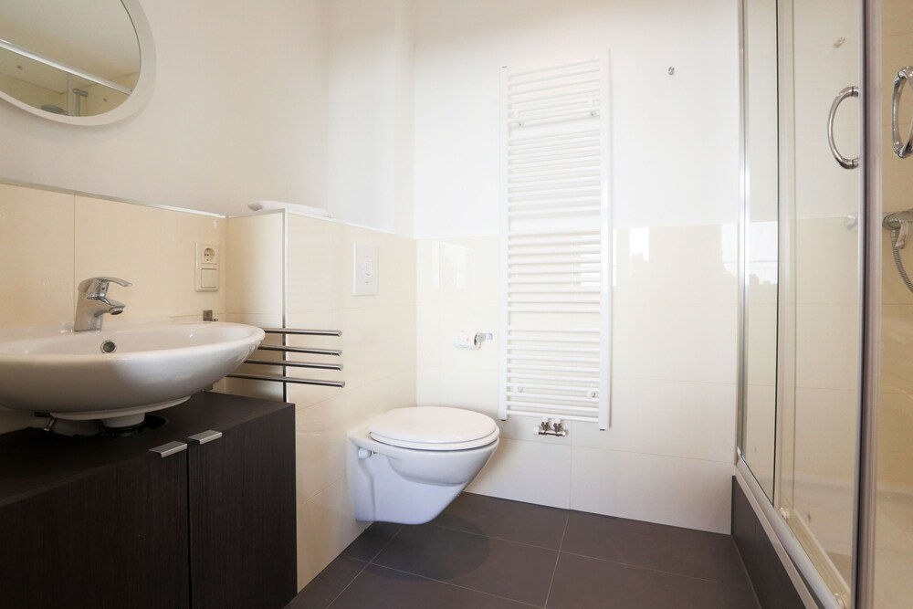 Badezimmer (Apartment, 1 Schlafzimmer, zum Innenhof hin (Apartment 5, inkl. Endreinigungsgebühr: 40€))