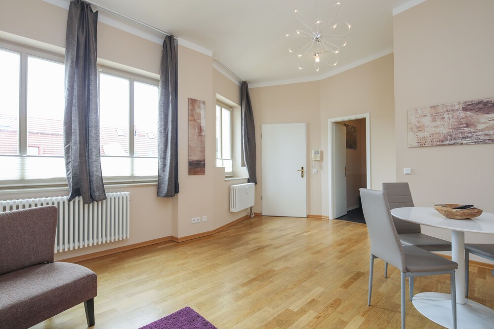 Wohnzimmer (Apartment, 1 Schlafzimmer, Terasse, zum Innenhof hin (Apartment 6, inkl. Endreinigungsgebühr: 40€))