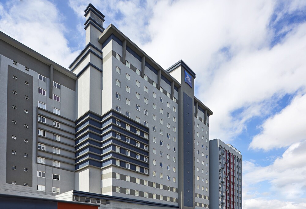 Fachada do hotel