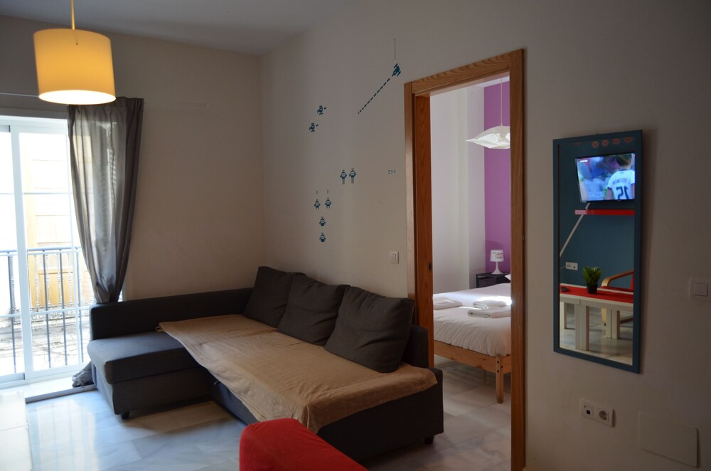 Camera (Appartamento, 1 camera da letto, balcone)