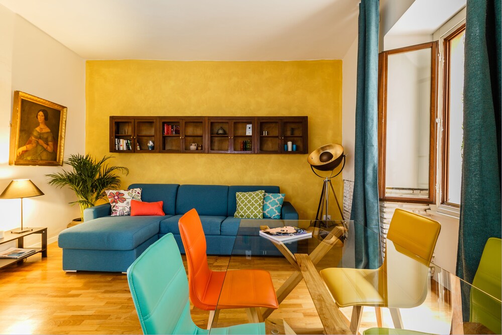 Apartment, 3 Bedrooms (Colors) - Guestroom