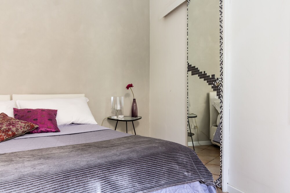 Apartment, 1 Bedroom (Silver) - Guestroom