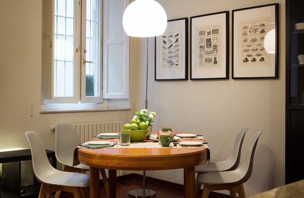 Apartment, 1 Bedroom, Ground Floor Loft - In-Room Dining