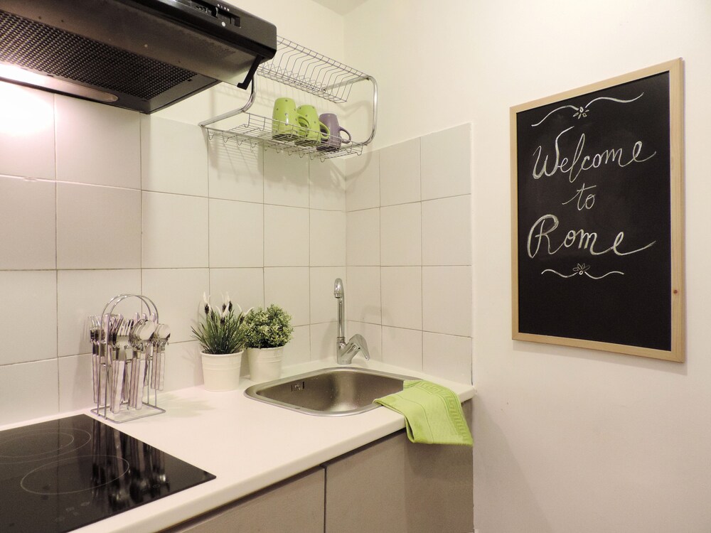 Apartment, 1 Bedroom (Silver) - In-Room Kitchenette