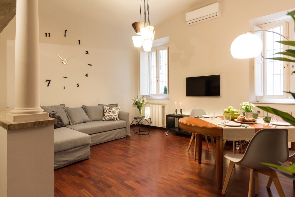 Apartment, 1 Bedroom, Ground Floor Loft - Living Room