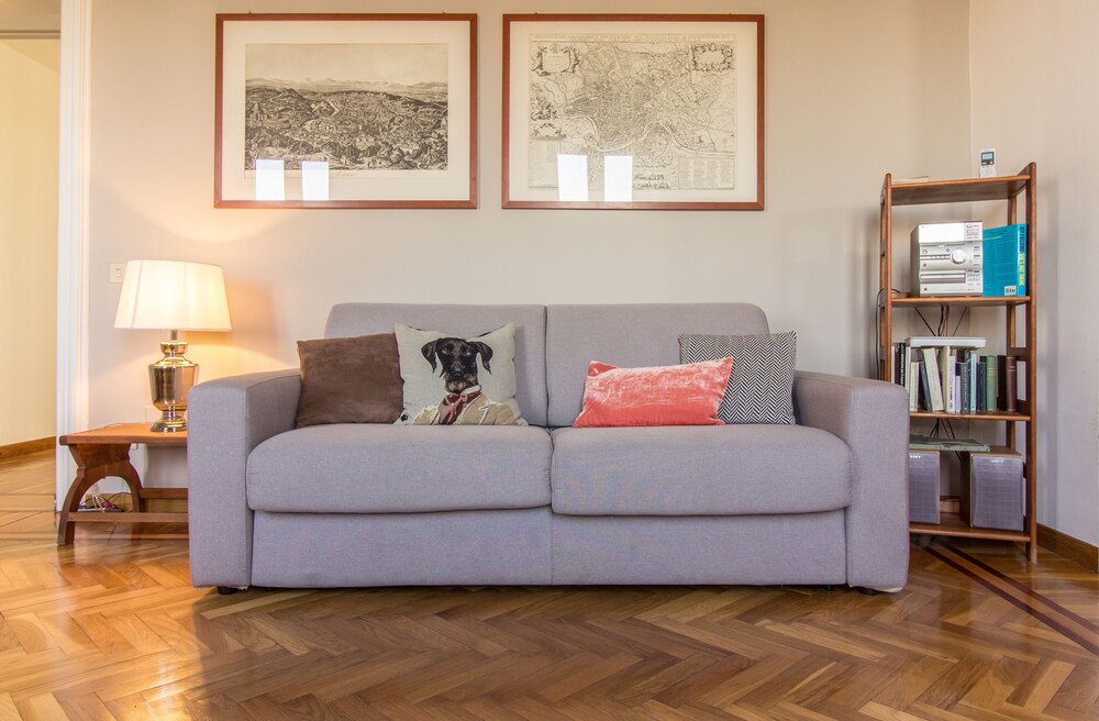 Panoramic Apartment, 1 Bedroom, Terrace, Annex Building (Salita di Sant'Onofrio 11) - Living Area