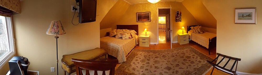 Guestroom