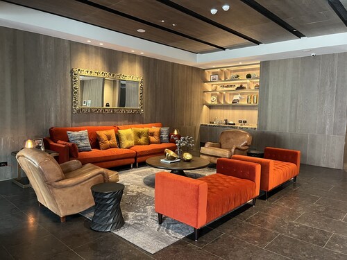 Hotel Discover