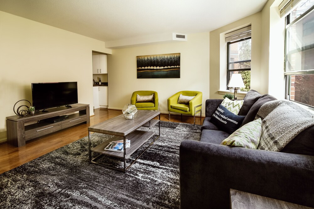 Standard Apartment, 2 Bedrooms - Living Area