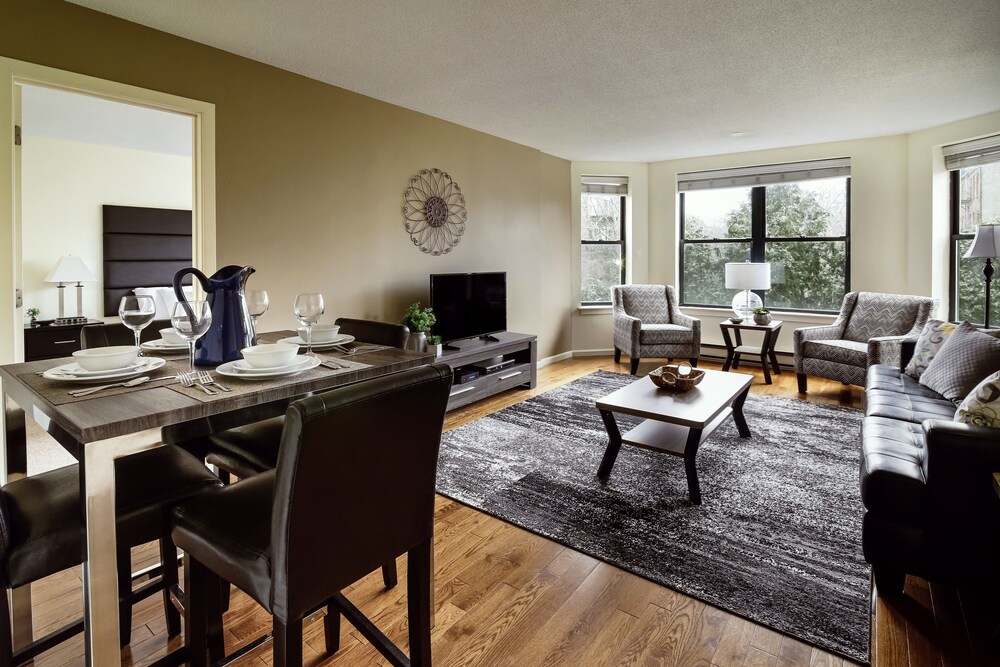 Standard Apartment, 2 Bedrooms - Living Area