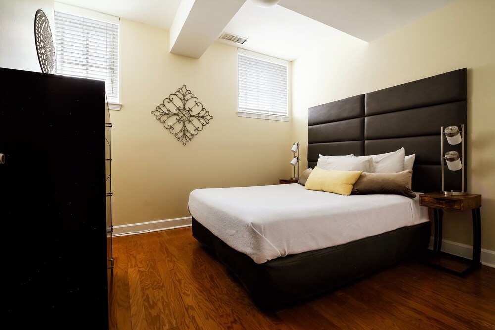 Standard Apartment, 3 Bedrooms - Guestroom