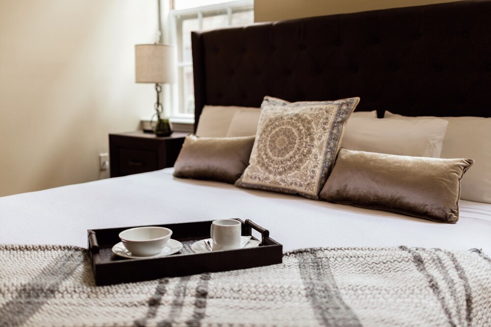 Standard Apartment, 3 Bedrooms - Guestroom