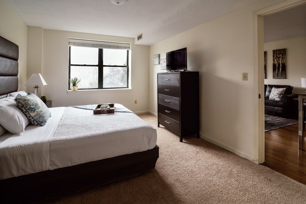 Standard Apartment, 2 Bedrooms - Guestroom